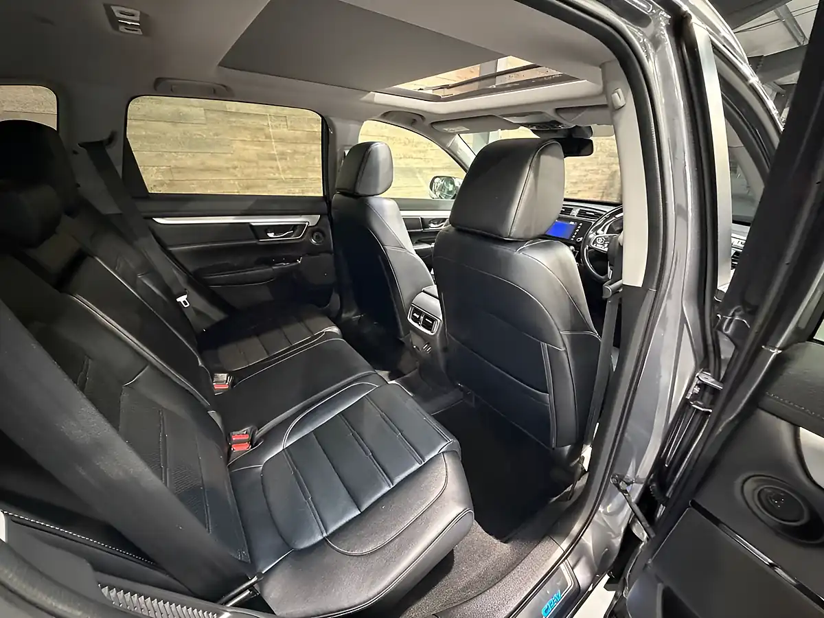 Used 2022 Honda Cr-V Ex Grey - Interior and Exterior details 13