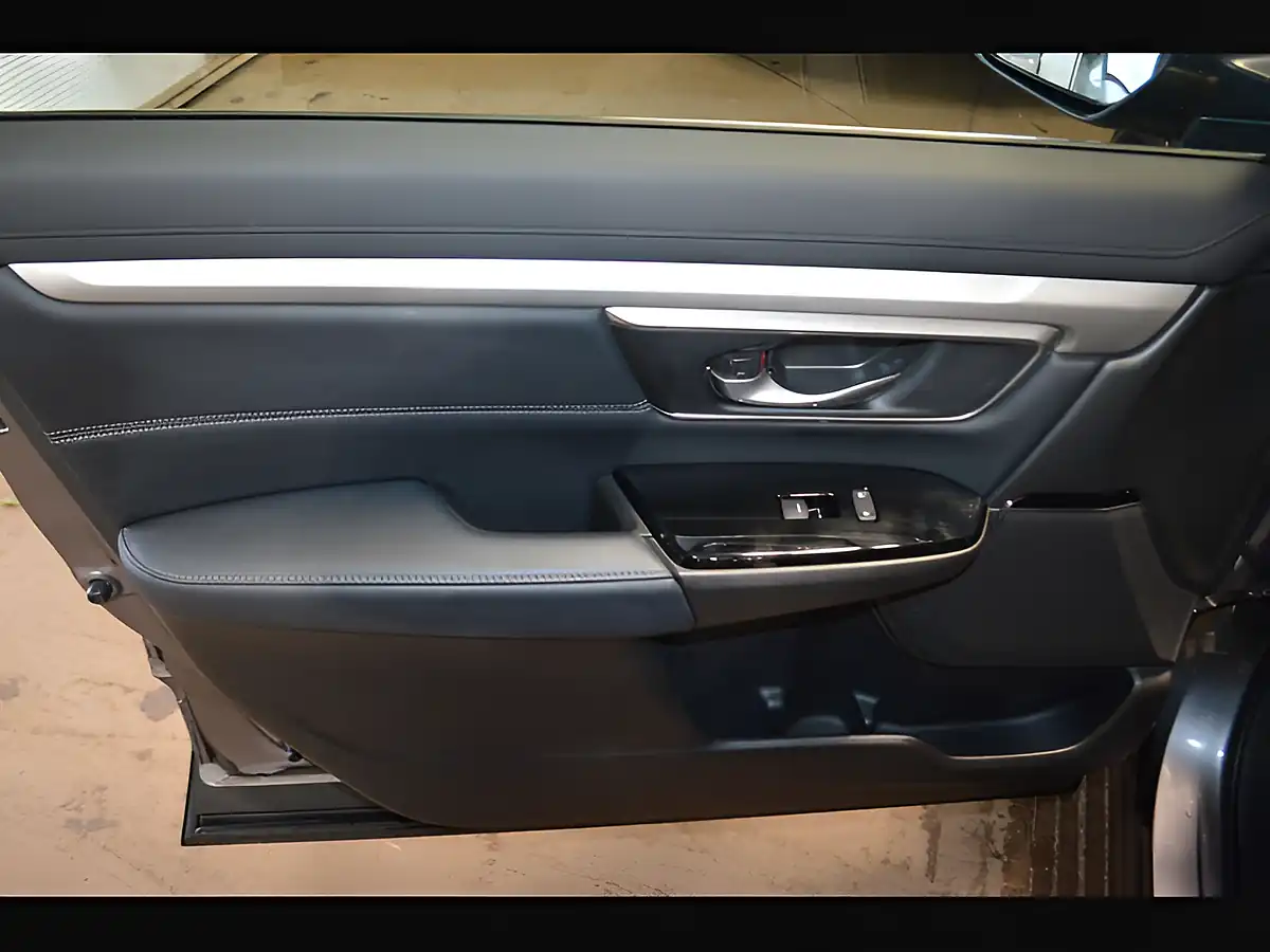 Used 2022 Honda Cr-V Sr Modern Steel - Interior and Exterior details 14
