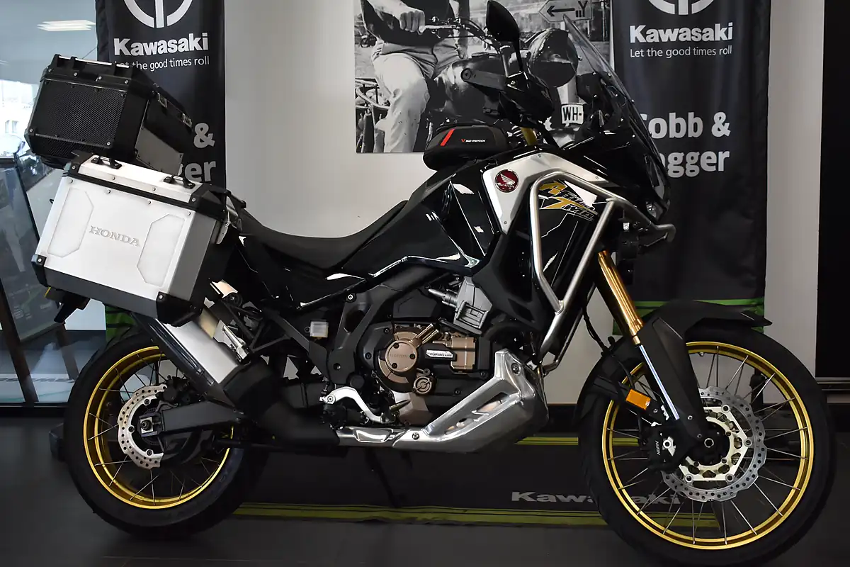 Used 2022 Honda CRF1100L Africa Twin Adventure Sports Es Black - Interior and Exterior details 2