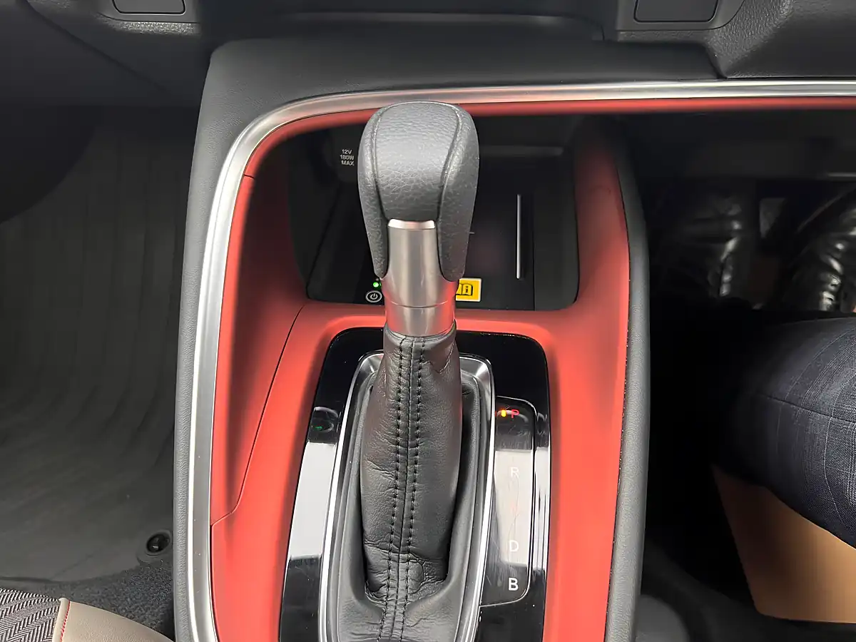 Used 2022 Honda Hr-V Advance Style Blue - Interior and Exterior details 16