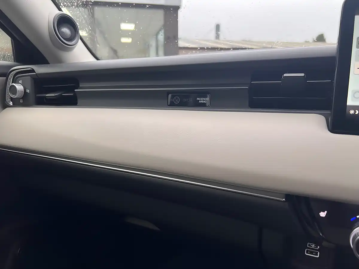 Used 2022 Honda Hr-V Advance Style Blue - Interior and Exterior details 17