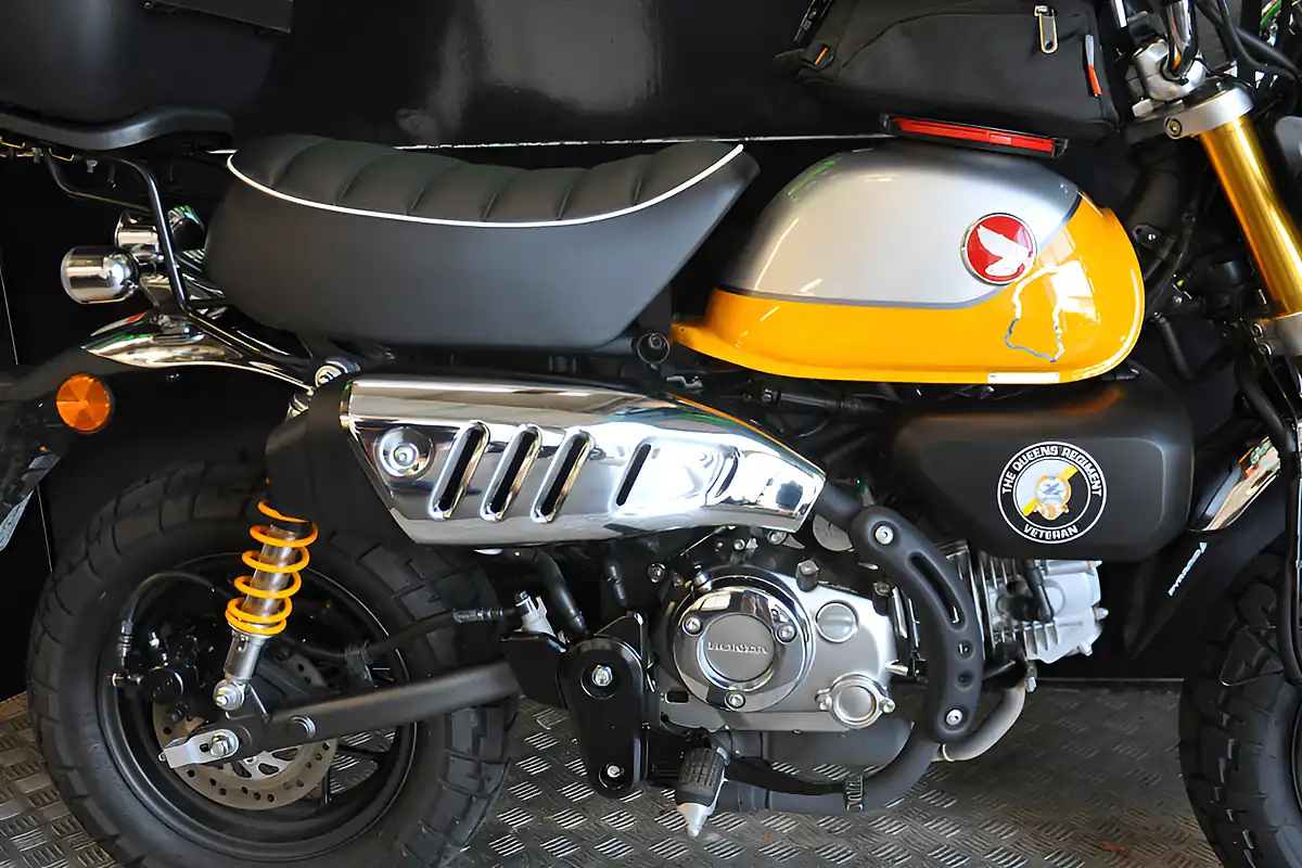 Used 2022 Honda Monkey Yellow - Interior and Exterior details 7