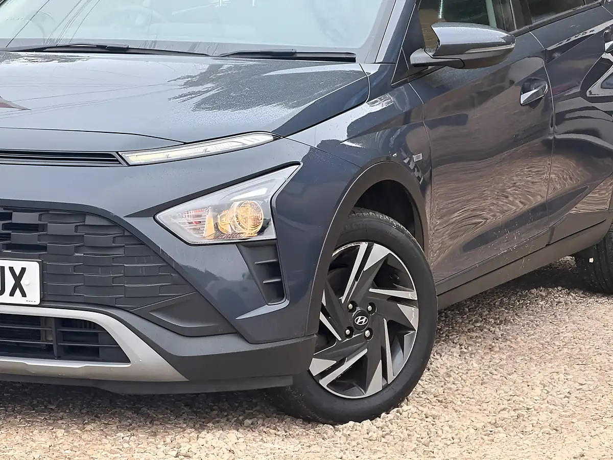Used 2022 Hyundai Bayon Se Connect Grey - Interior and Exterior details 9