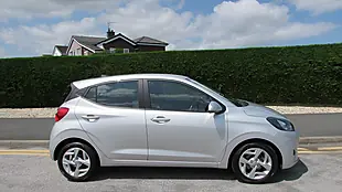 Used 2022 Hyundai I10 Se Connect Silver - Interior and Exterior details 8