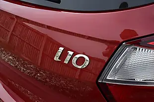 Used 2022 Hyundai I10 Se Dragon Red - Interior and Exterior details 8