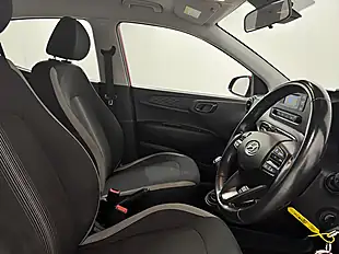 Used 2022 Hyundai i10 Se Dragon Red - Interior and Exterior details 10