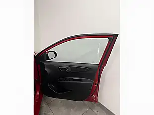 Used 2022 Hyundai i10 Se Dragon Red - Interior and Exterior details 12