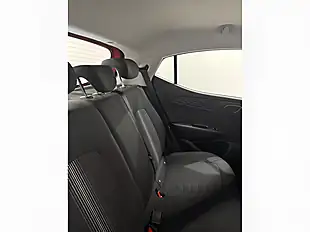 Used 2022 Hyundai i10 Se Dragon Red - Interior and Exterior details 13
