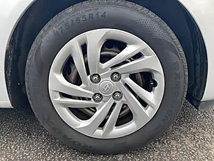 Used 2022 Hyundai I10 Se Grey - Interior and Exterior details 10