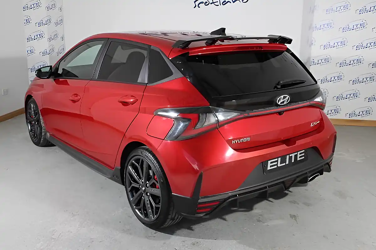Used 2022 Hyundai i20 N Dragon Red - Interior and Exterior details 12