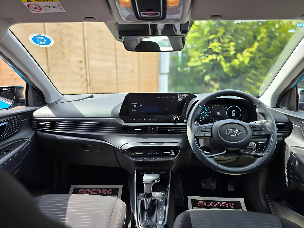 Used 2022 Hyundai I20 Premium Blue - Interior and Exterior details 10