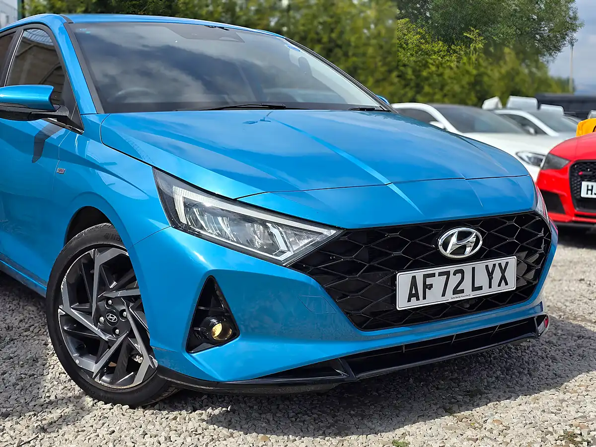 Used 2022 Hyundai I20 Premium Blue - Interior and Exterior details 2
