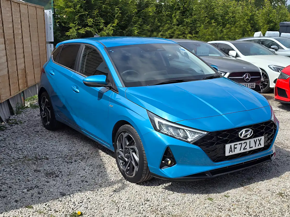 Used 2022 Hyundai I20 Premium Blue - Interior and Exterior details 5