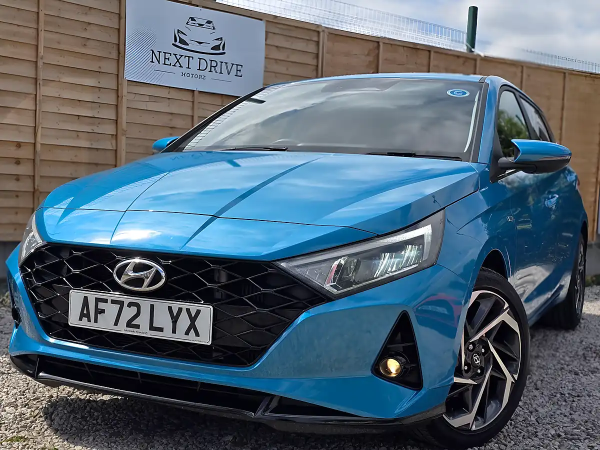 Used 2022 Hyundai I20 Premium Blue - Interior and Exterior details 7