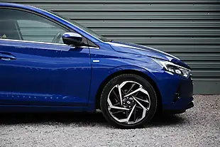 Used 2022 Hyundai i20 Premium Blue - Interior and Exterior details 2