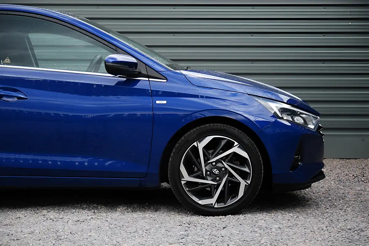 Used 2022 Hyundai i20 Premium Blue - Interior and Exterior details 2