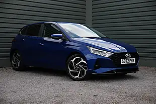 Used 2022 Hyundai i20 Premium Blue - Interior and Exterior details 5