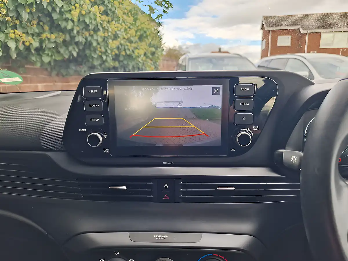 Used 2022 Hyundai i20 Se Connect Aurora Grey - Interior and Exterior details 17