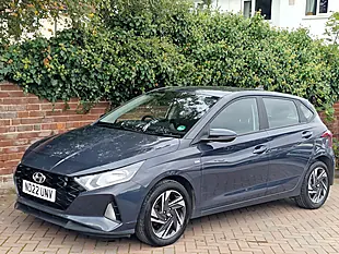 Used 2022 Hyundai i20 Se Connect Aurora Grey - Interior and Exterior details 5