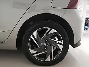 Used 2022 Hyundai I20 Se Connect Bronze - Interior and Exterior details 19