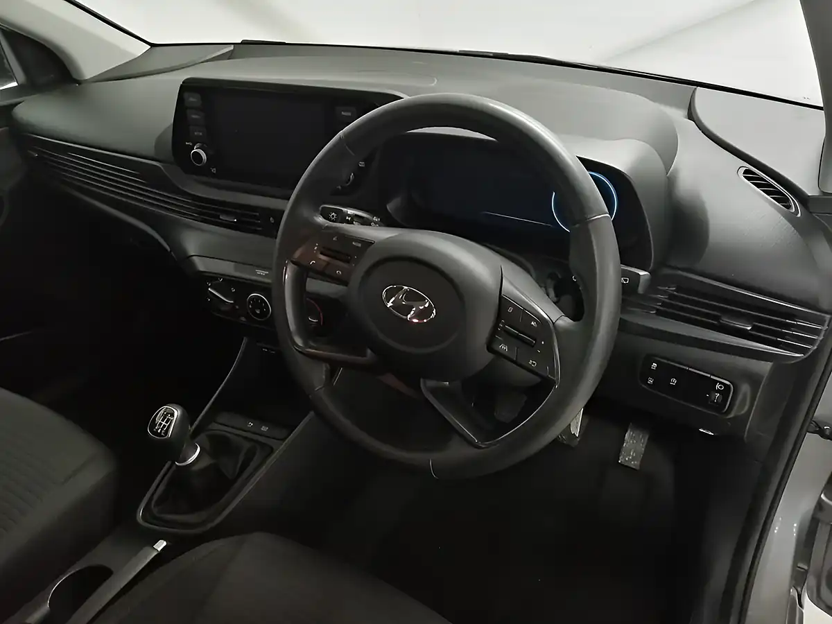 Used 2022 Hyundai I20 Se Connect Bronze - Interior and Exterior details 6