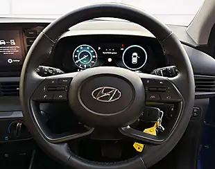 Used 2022 Hyundai i20 Se Connect Intense Blue - Interior and Exterior details 11