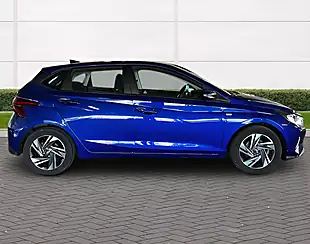 Used 2022 Hyundai i20 Se Connect Intense Blue - Interior and Exterior details 2
