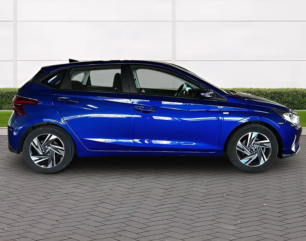 Used 2022 Hyundai i20 Se Connect Intense Blue - Interior and Exterior details 2