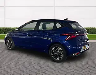 Used 2022 Hyundai i20 Se Connect Intense Blue - Interior and Exterior details 5