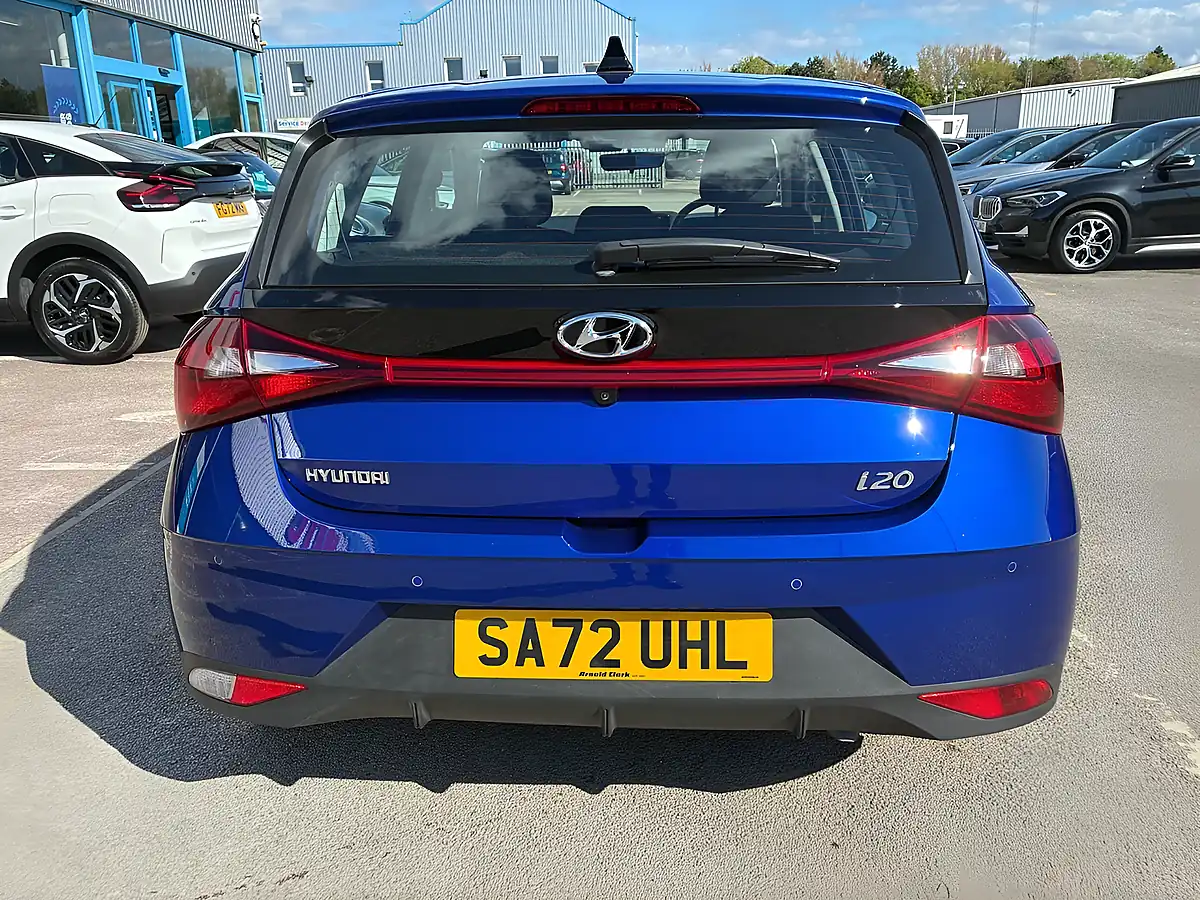 Used 2022 Hyundai i20 Se Connect Intense Blue - Interior and Exterior details 20