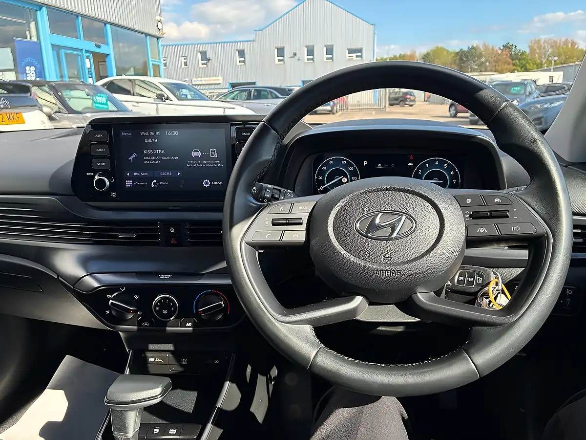Used 2022 Hyundai i20 Se Connect Intense Blue - Interior and Exterior details 8