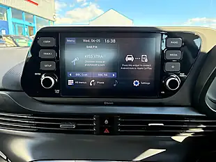 Used 2022 Hyundai i20 Se Connect Intense Blue - Interior and Exterior details 9