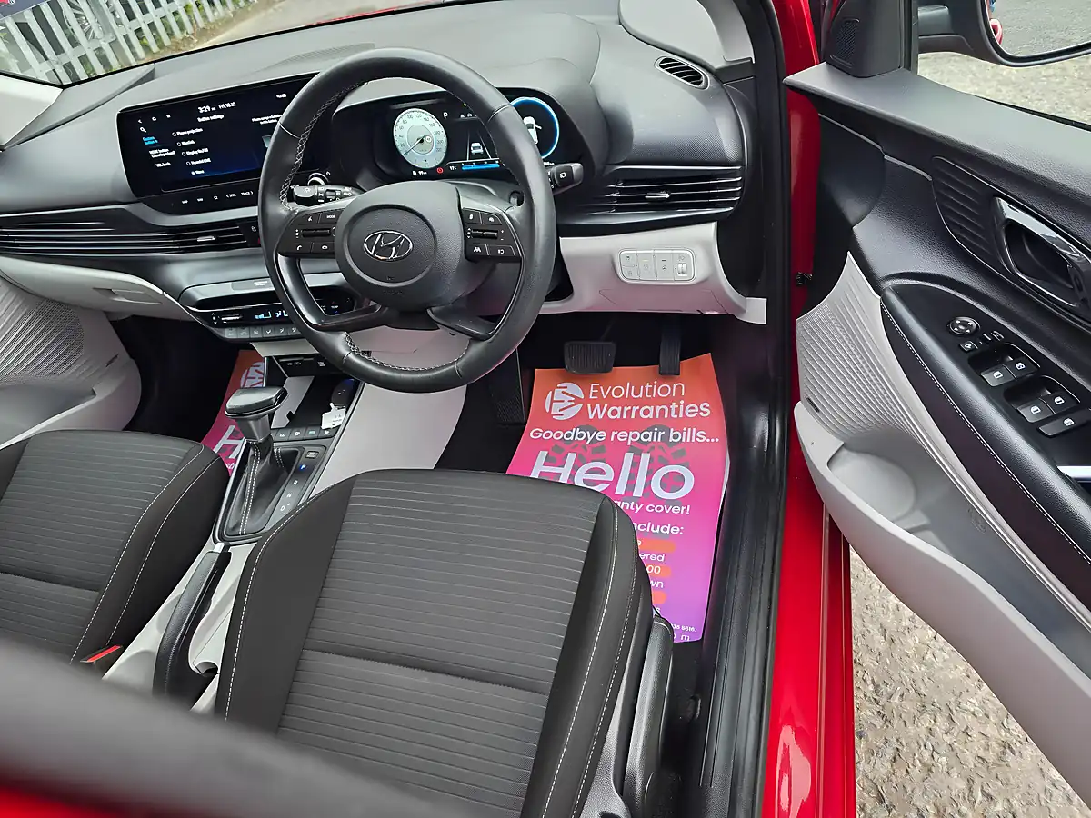Used 2022 Hyundai i20 Ultimate - Interior and Exterior details 12