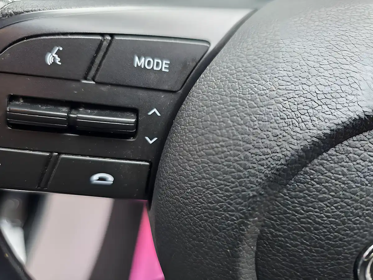 Used 2022 Hyundai i20 Ultimate - Interior and Exterior details 13