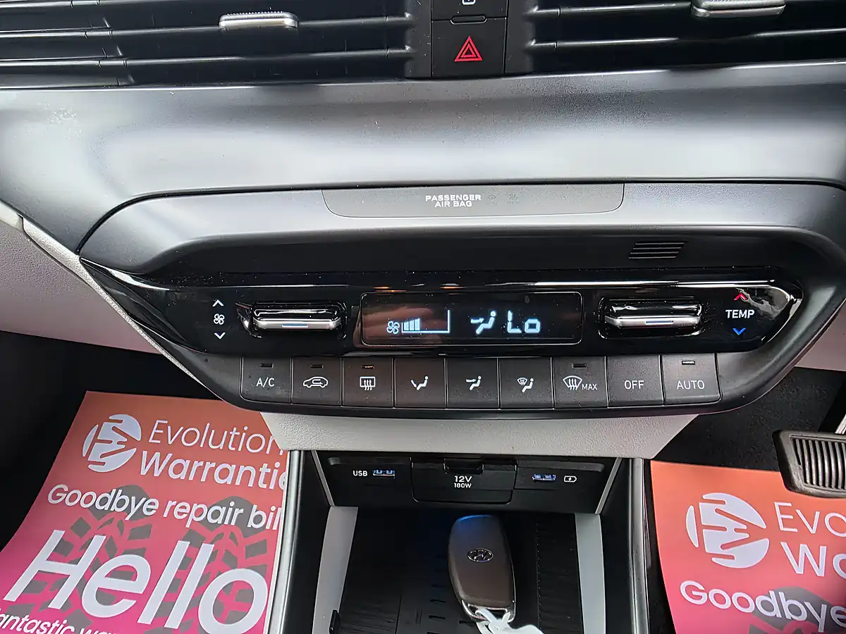 Used 2022 Hyundai i20 Ultimate - Interior and Exterior details 15