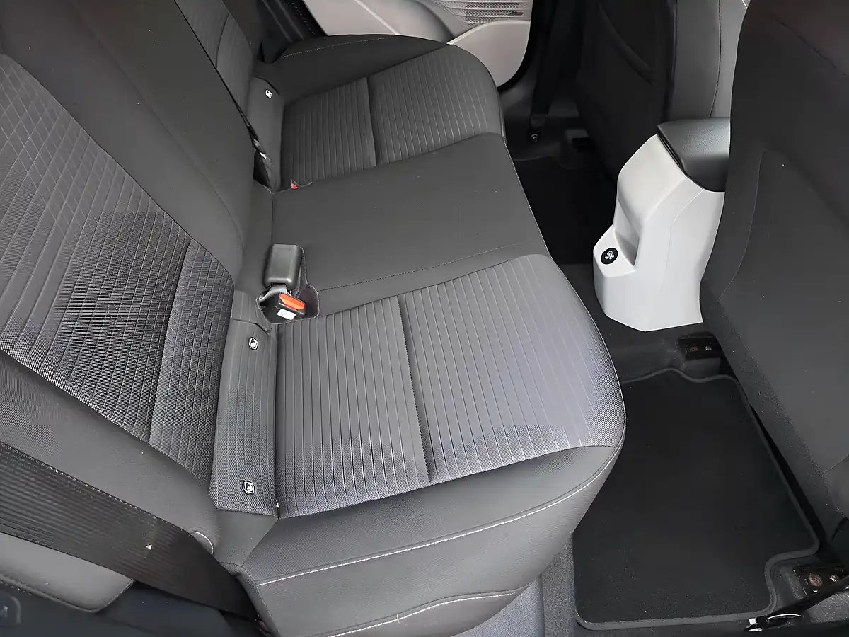 Used 2022 Hyundai i20 Ultimate - Interior and Exterior details 17