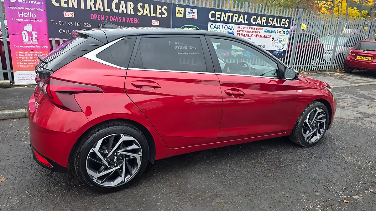 Used 2022 Hyundai i20 Ultimate - Interior and Exterior details 3