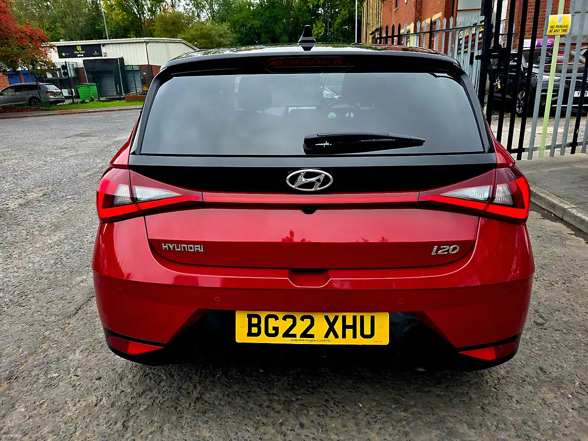 Used 2022 Hyundai i20 Ultimate - Interior and Exterior details 7