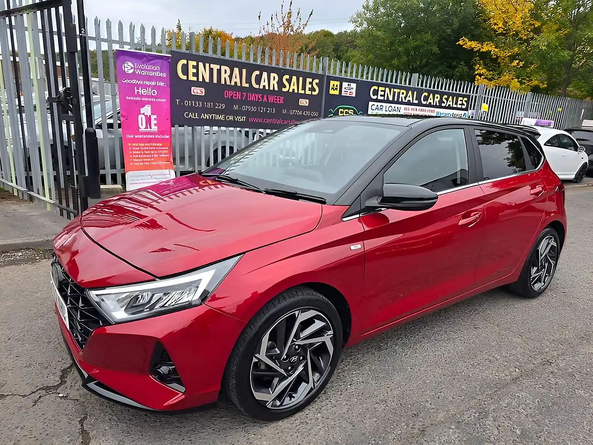Used 2022 Hyundai i20 Ultimate Red - Interior and Exterior details 10