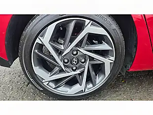 Used 2022 Hyundai i20 Ultimate Red - Interior and Exterior details 19