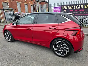 Used 2022 Hyundai i20 Ultimate Red - Interior and Exterior details 7