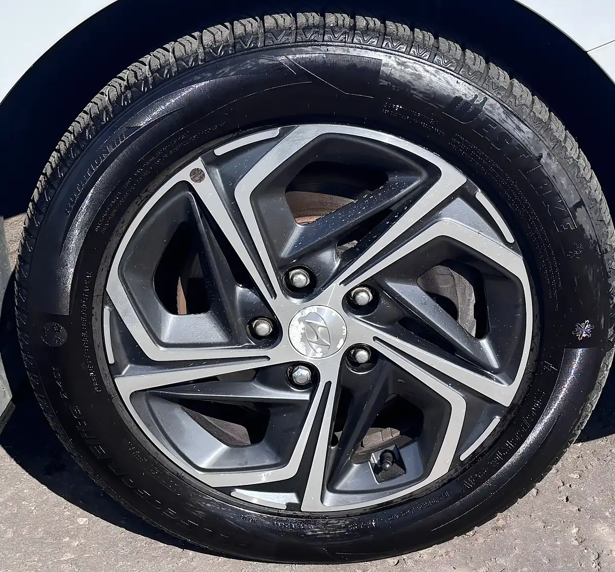 Used 2022 Hyundai I30 Se Connect Tourer Polar White - Interior and Exterior details 20