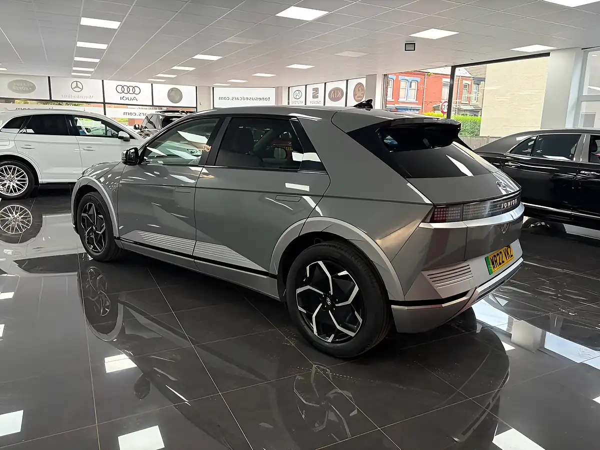 Used 2022 Hyundai Ioniq 5 Ultimate Grey - Interior and Exterior details 12