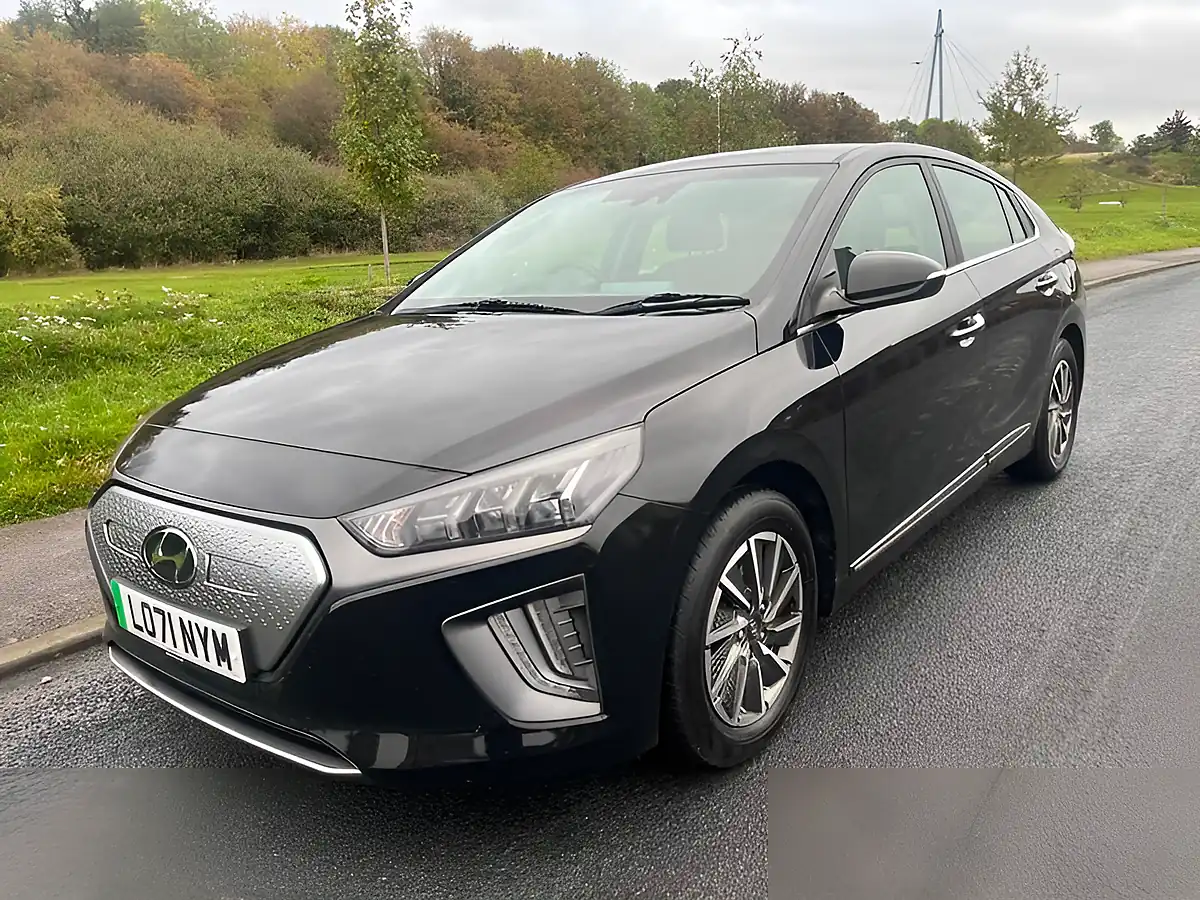 Used 2022 Hyundai Ioniq Premium Black - Interior and Exterior details 5