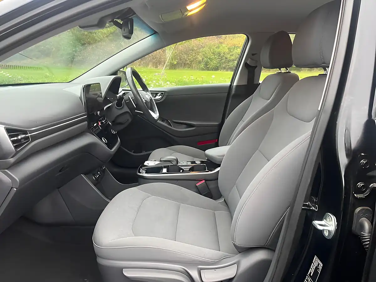 Used 2022 Hyundai Ioniq Premium Black - Interior and Exterior details 6