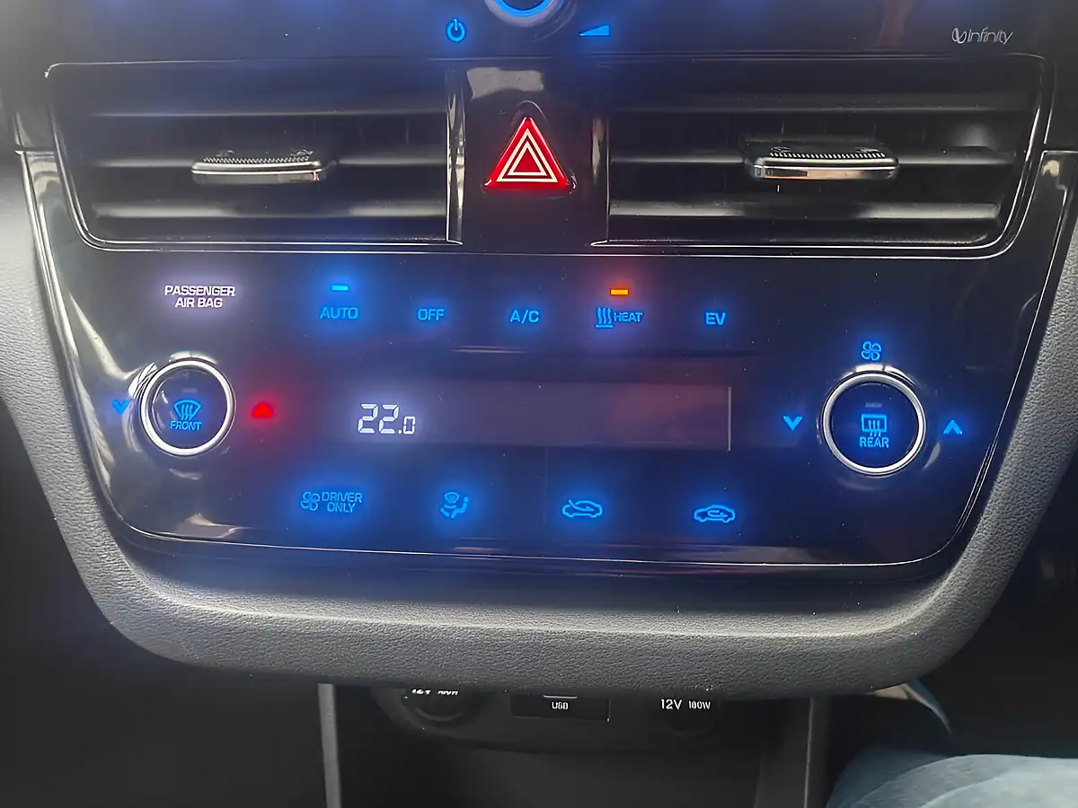 Used 2022 Hyundai Ioniq Premium Black - Interior and Exterior details 19