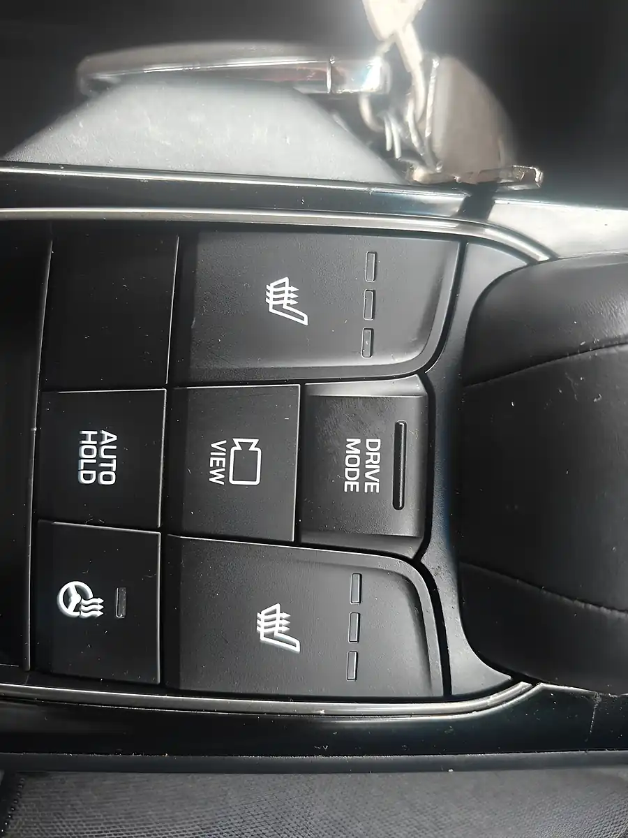 Used 2022 Hyundai Ioniq Premium Black - Interior and Exterior details 20