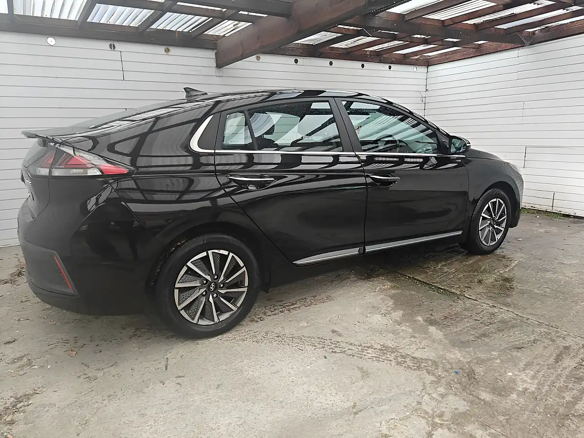 Used 2022 Hyundai Ioniq Premium Black - Interior and Exterior details 9