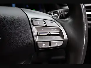 Used 2022 Hyundai Ioniq Premium Se Blue - Interior and Exterior details 15