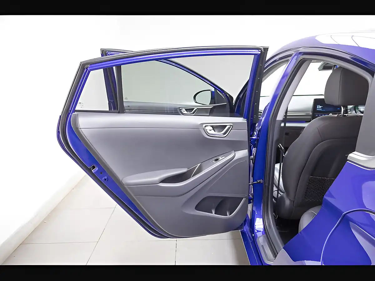 Used 2022 Hyundai Ioniq Premium Se Blue - Interior and Exterior details 18